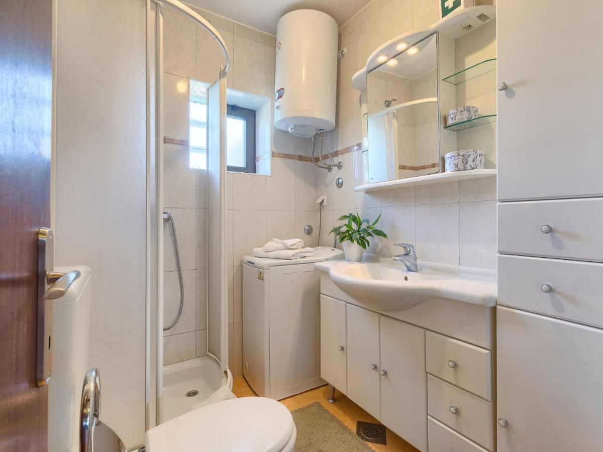 Apartment Chiara By Interhome Novigrad Istria المظهر الخارجي الصورة