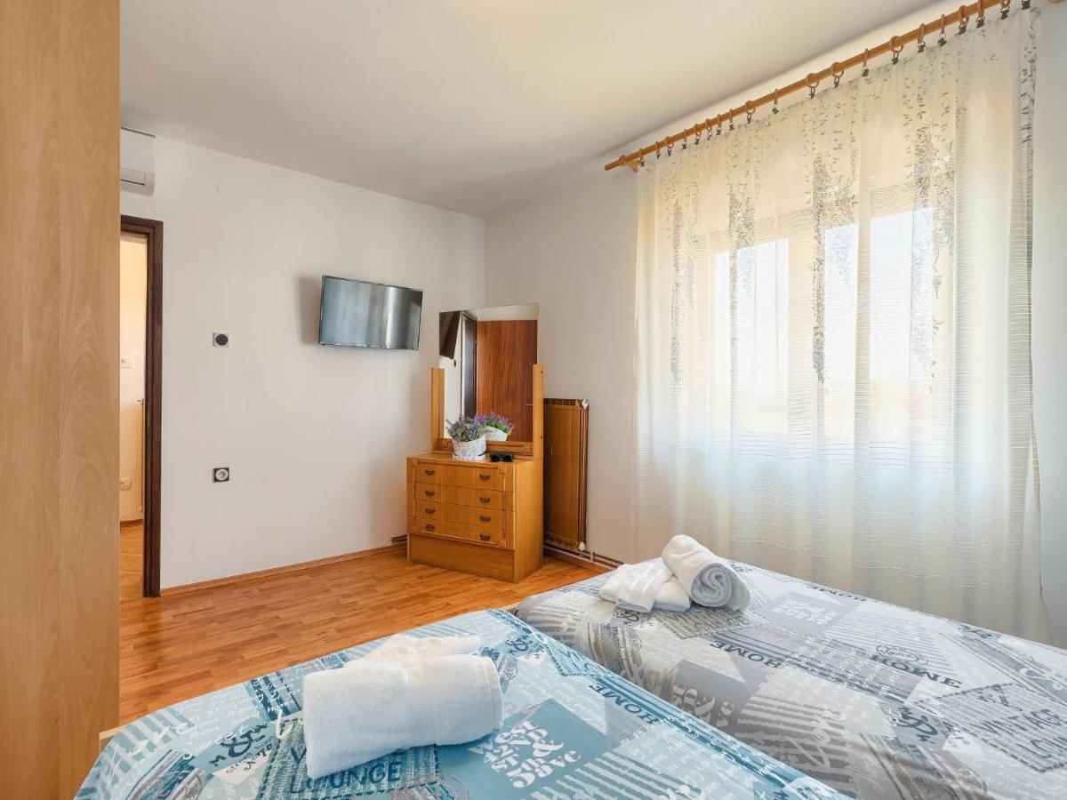 Apartment Chiara By Interhome Novigrad Istria المظهر الخارجي الصورة
