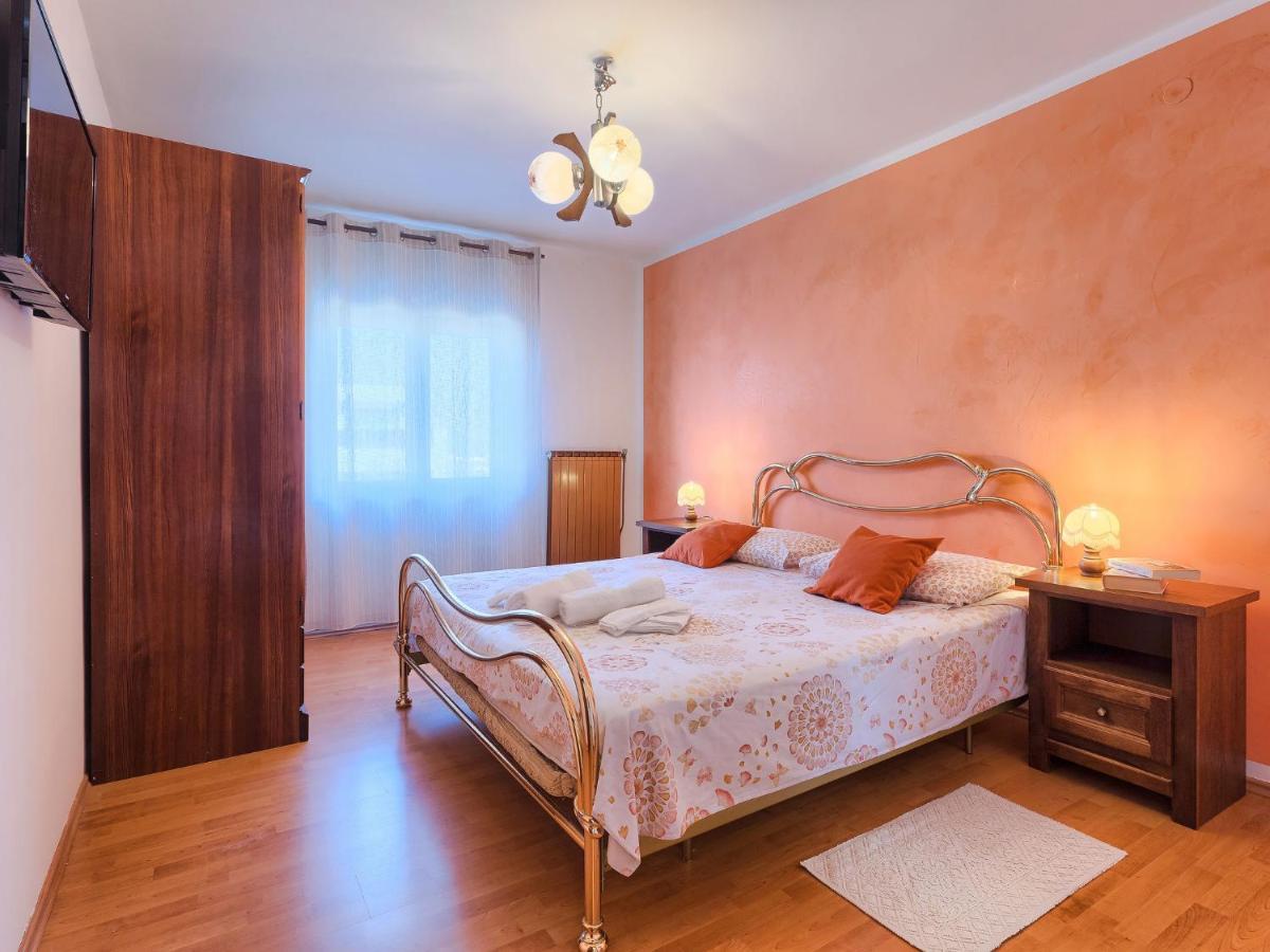 Apartment Chiara By Interhome Novigrad Istria المظهر الخارجي الصورة